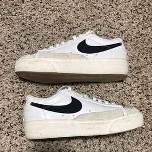 Nike Women's platform sneakers